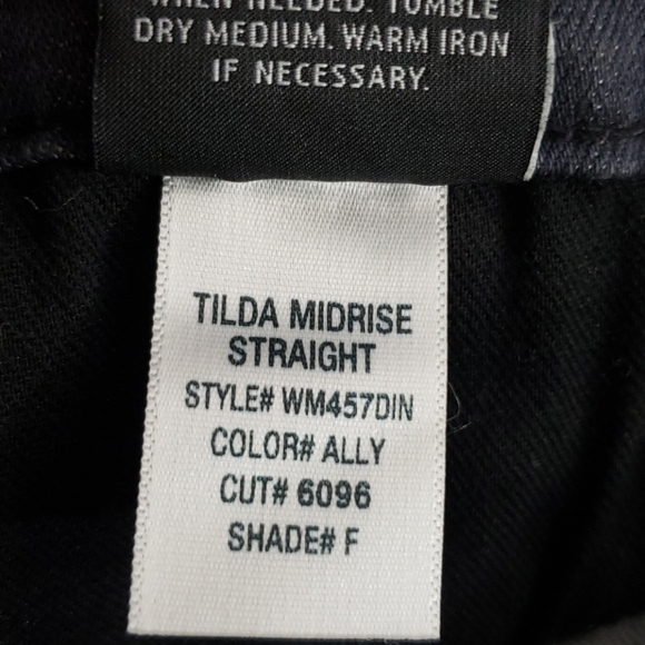 Hudson Jeans Tilda MIdrise Straight - Picture 7 of 8